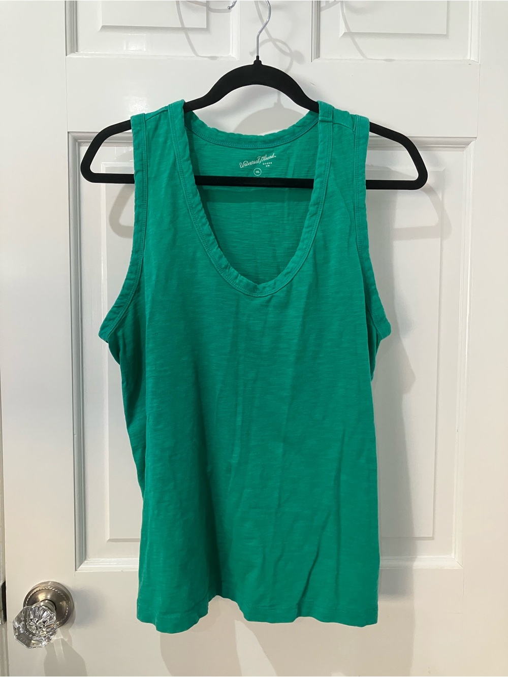 Universal Thread Green V-Neck Tank Top